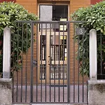 Aria House