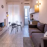 Aria House